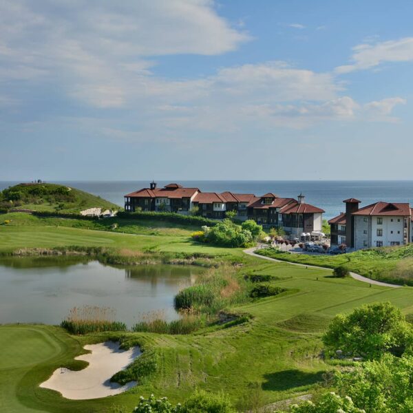 Thracian Cliffs Golf & Beach Resort 5 nocí a 3 green fee *****
